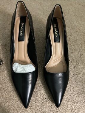 Franco Sarto Black Leather Pointed Toe Pumps